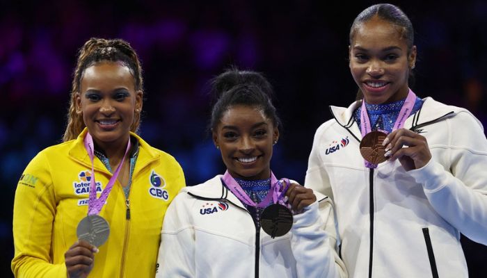 Rebeca Andrade conquista prata no Mundial de Ginástica Artística